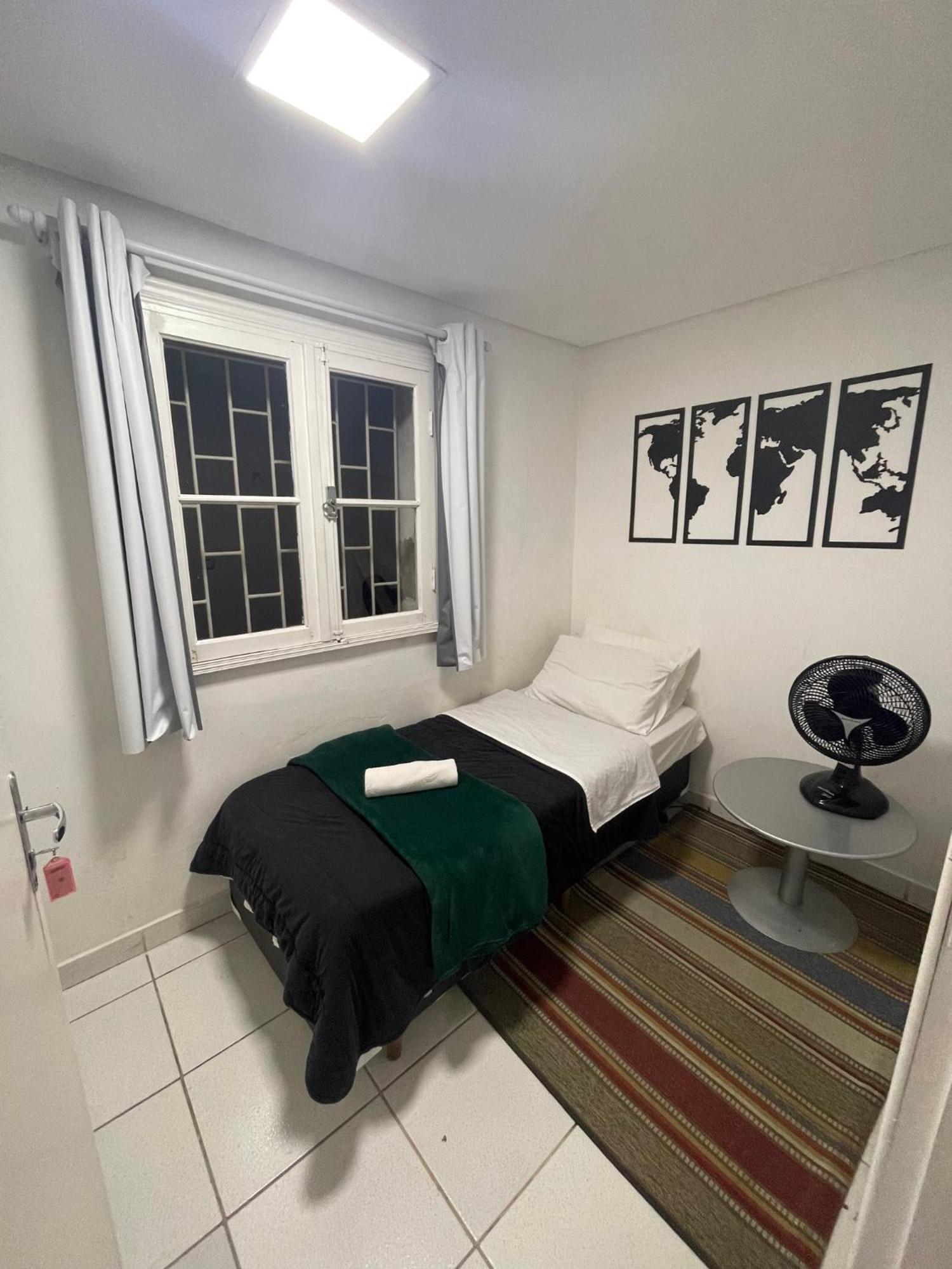 Social Hostel Cafe E Bar 쿠리치바 외부 사진