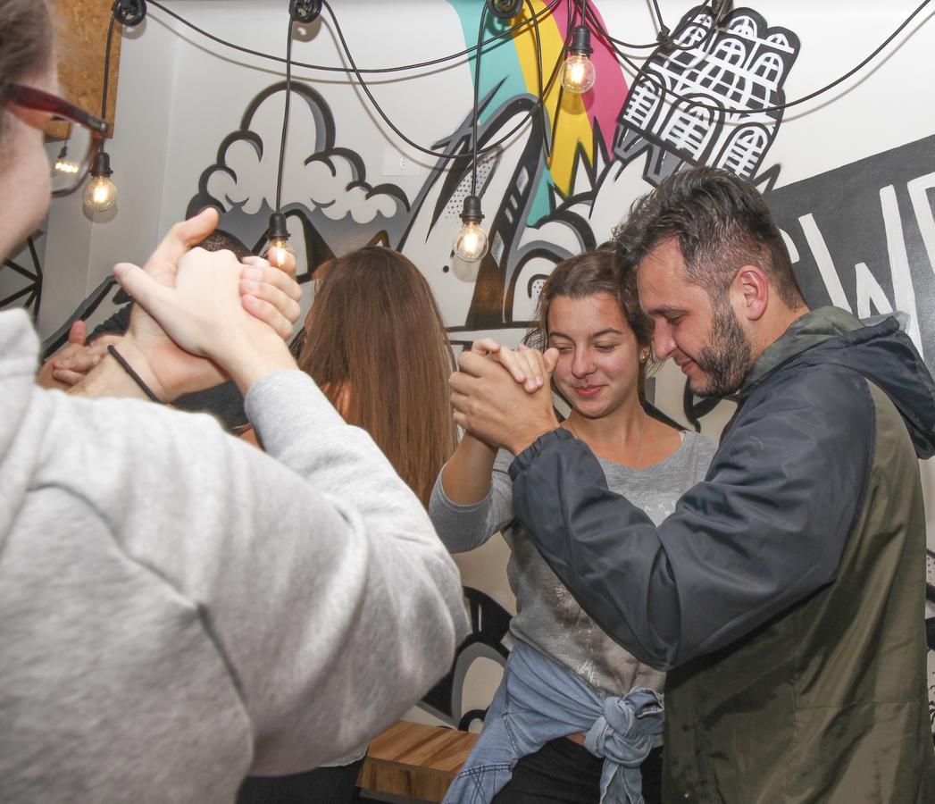 Social Hostel Cafe E Bar 쿠리치바 외부 사진